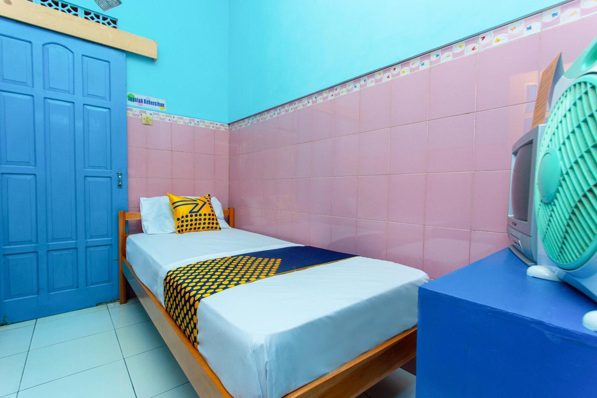 Spot On 2871 Hotel Budi Purwokerto Ngoại thất bức ảnh