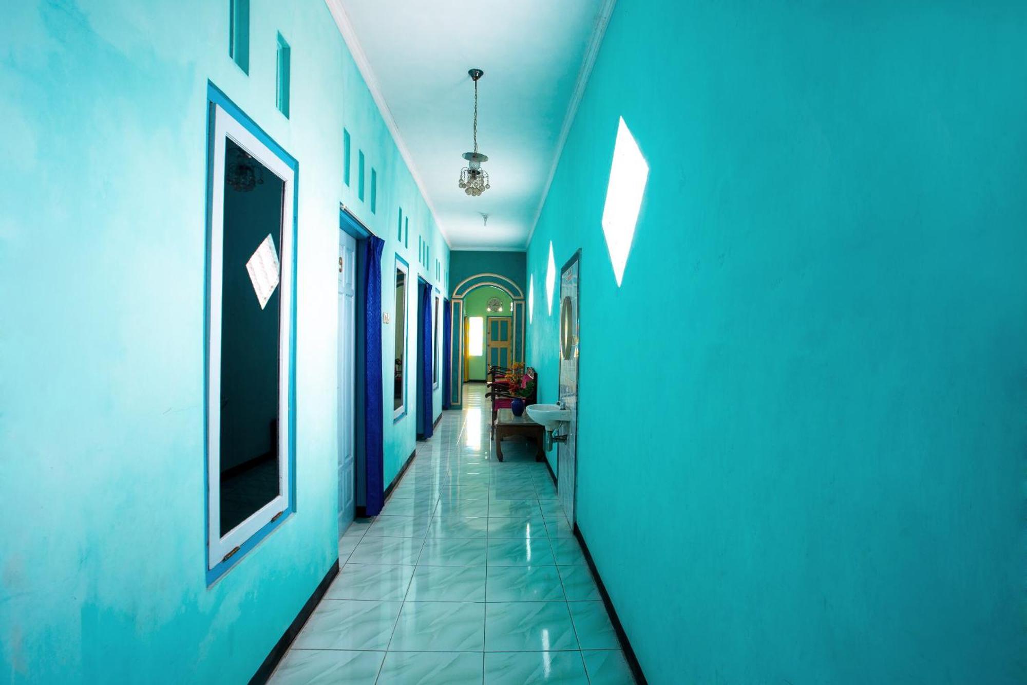 Spot On 2871 Hotel Budi Purwokerto Ngoại thất bức ảnh