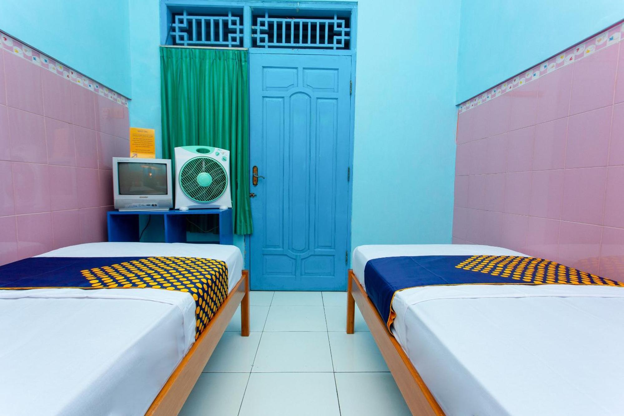 Spot On 2871 Hotel Budi Purwokerto Ngoại thất bức ảnh