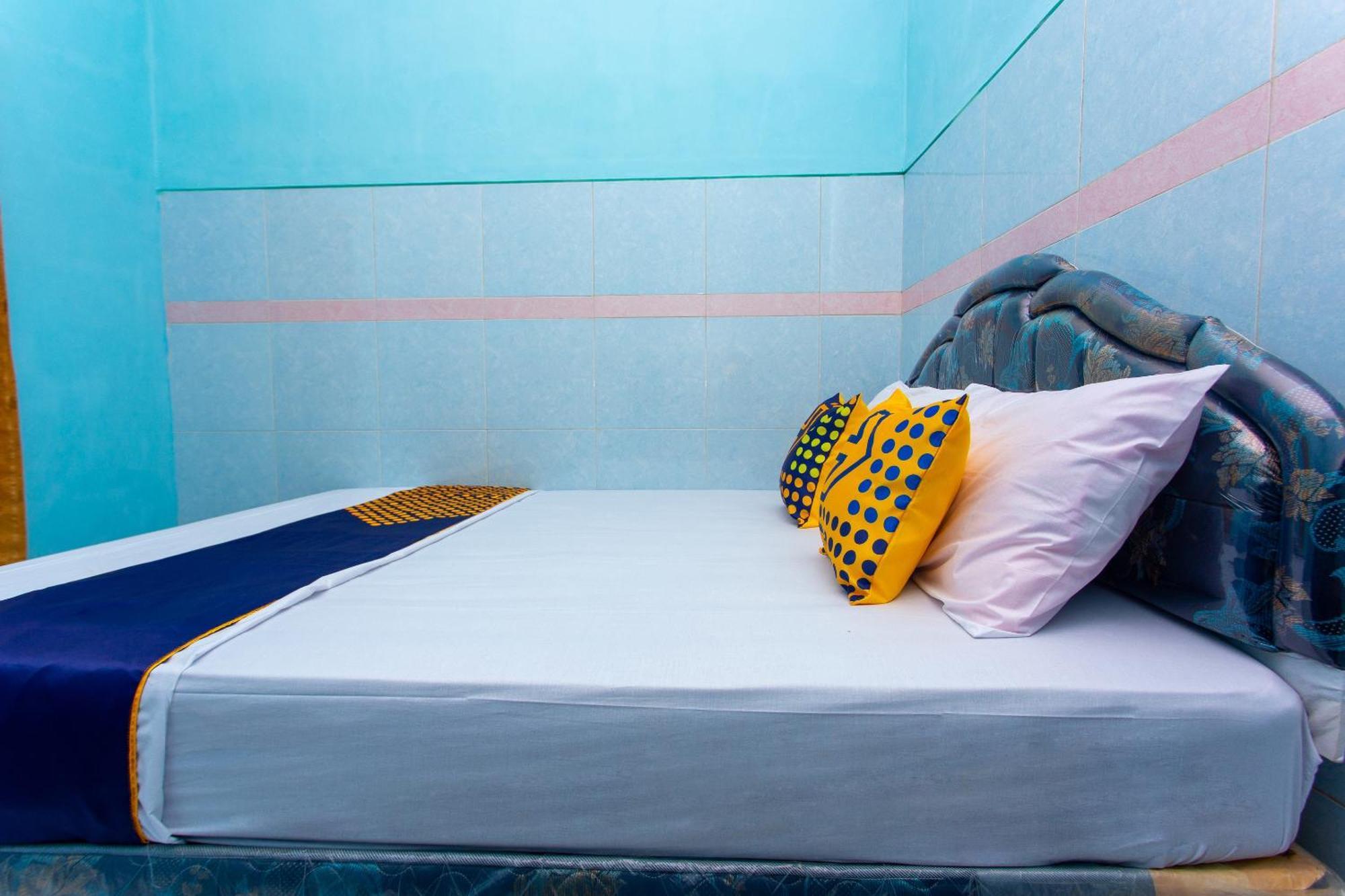 Spot On 2871 Hotel Budi Purwokerto Ngoại thất bức ảnh