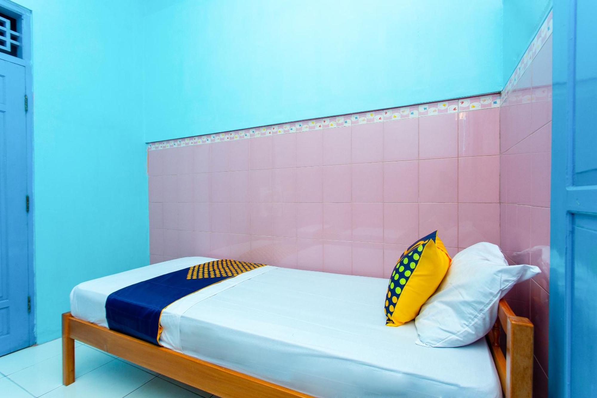 Spot On 2871 Hotel Budi Purwokerto Ngoại thất bức ảnh